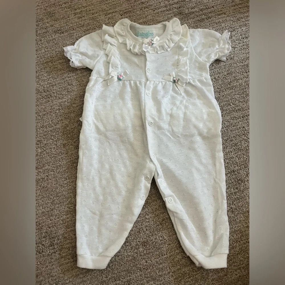 Vintage Babygro white short sleeve romper